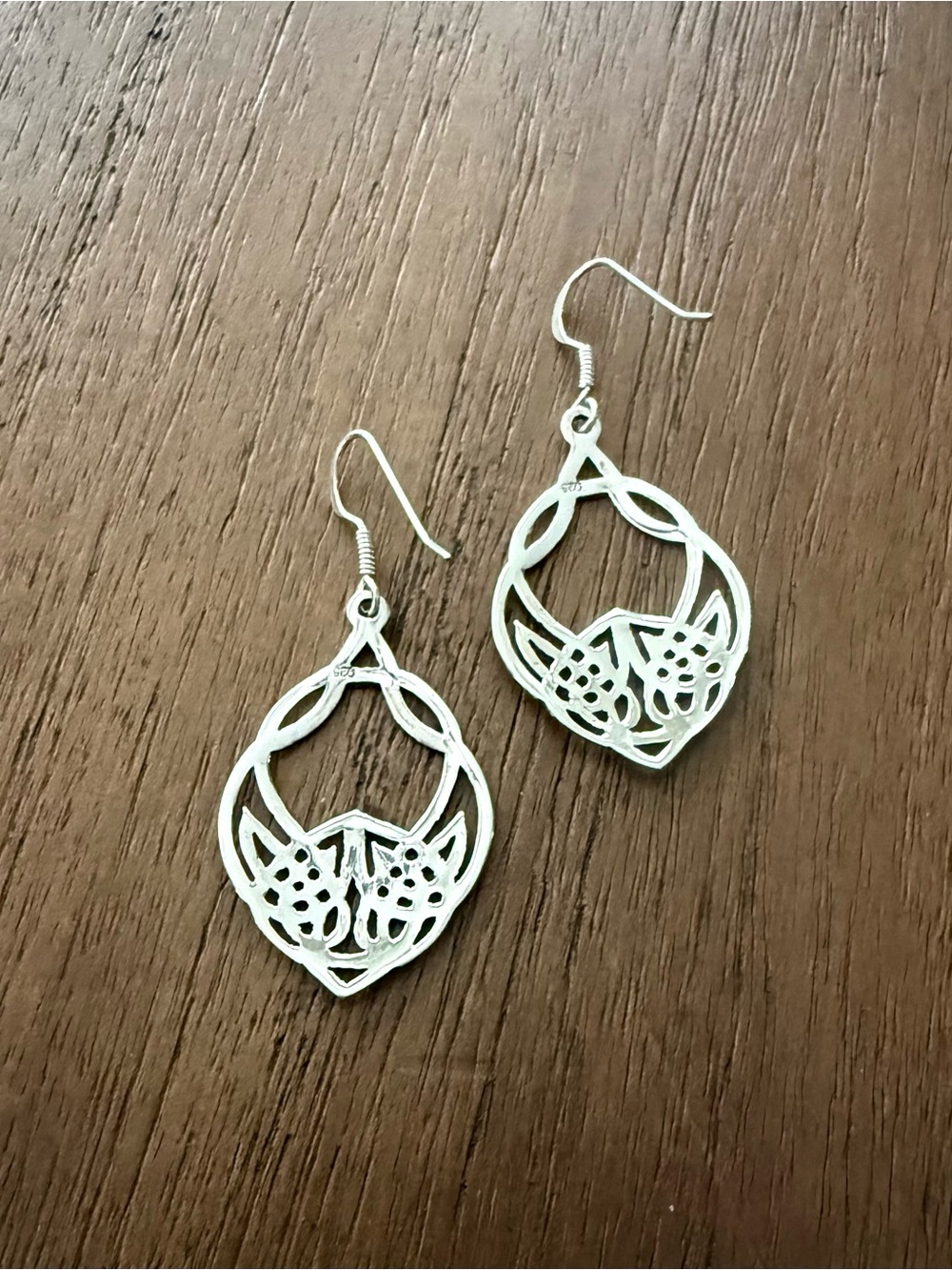 NWT 925 Sterling Silver Celtic Dangle Earrings! Hypoallergenic! NEW! - Picture 6 of 7